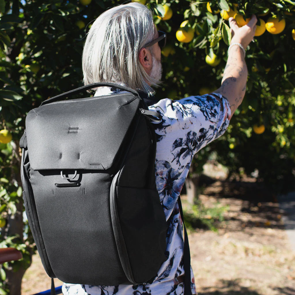 Everyday Backpack | 20L | Black - Image 11