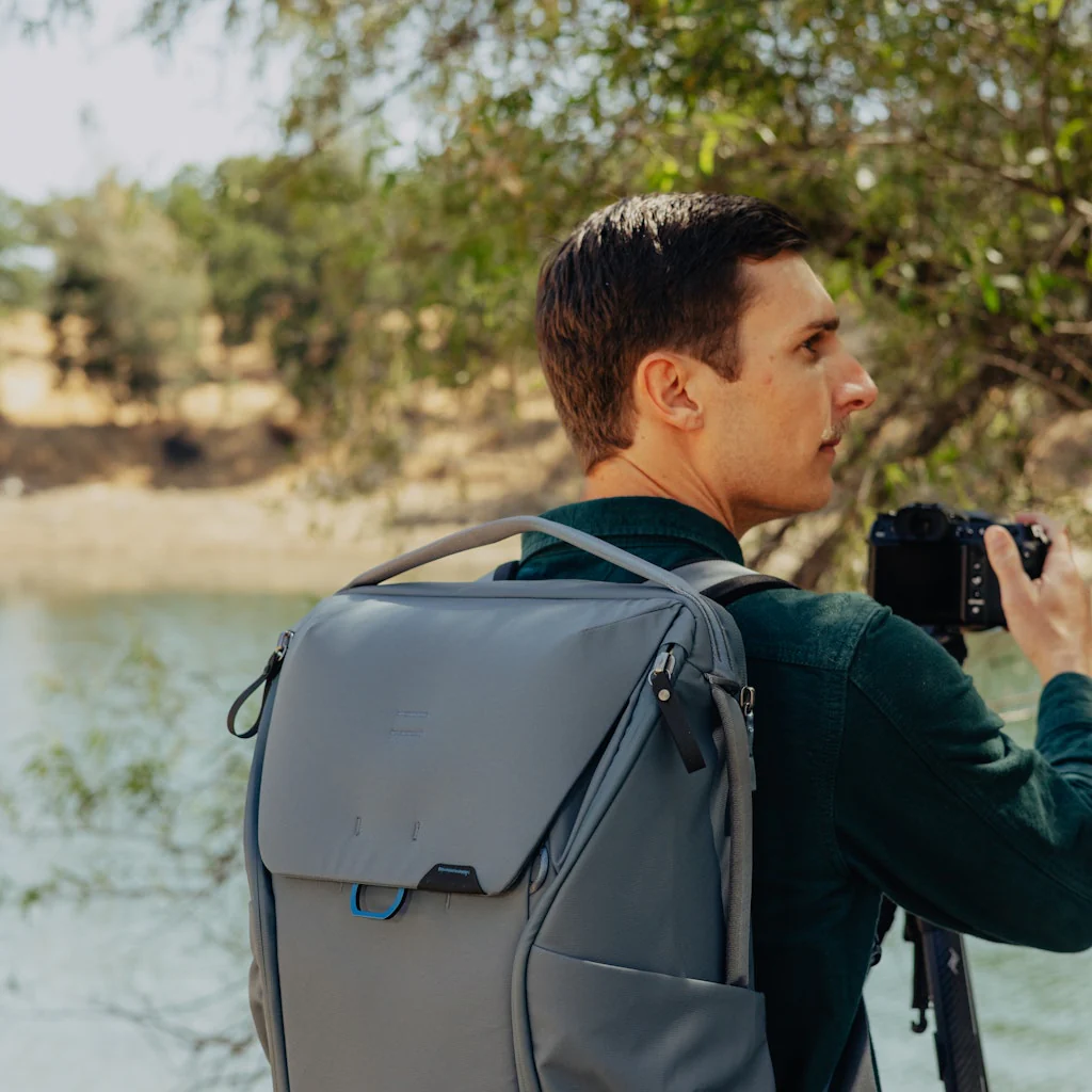 Everyday Backpack | 30L | Ocean - Image 10