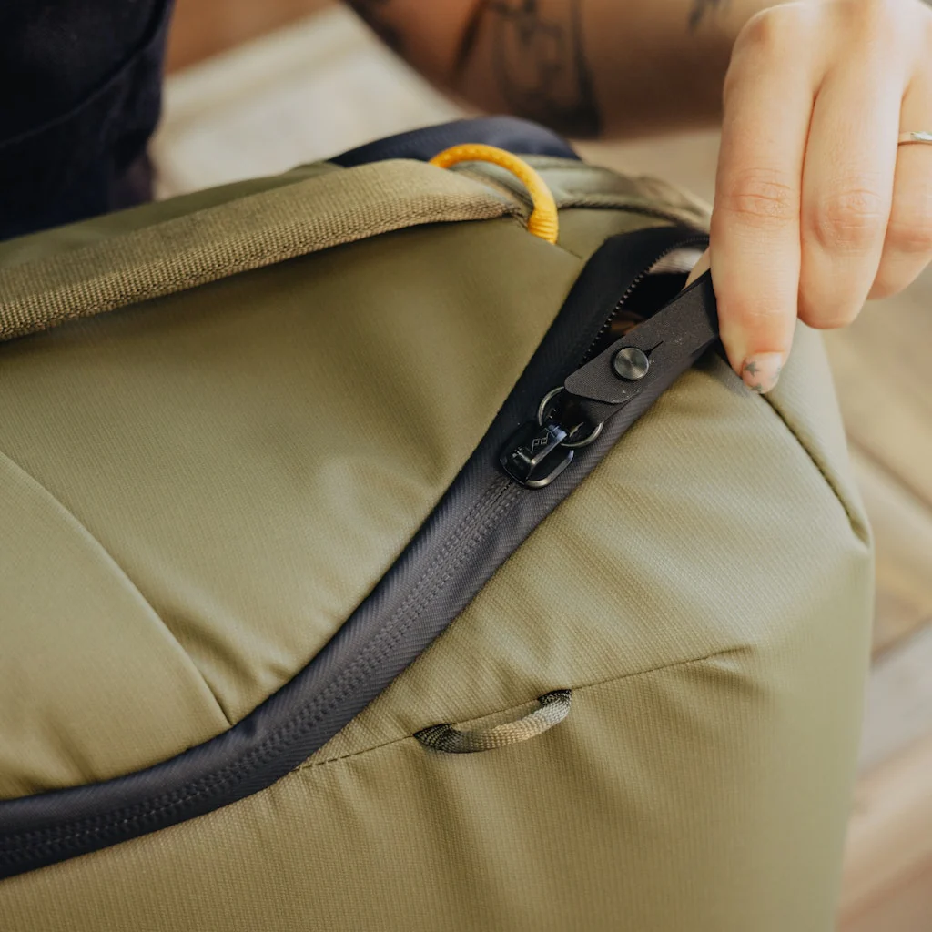 Everyday Backpack Zip | 15L | Kelp - Image 9