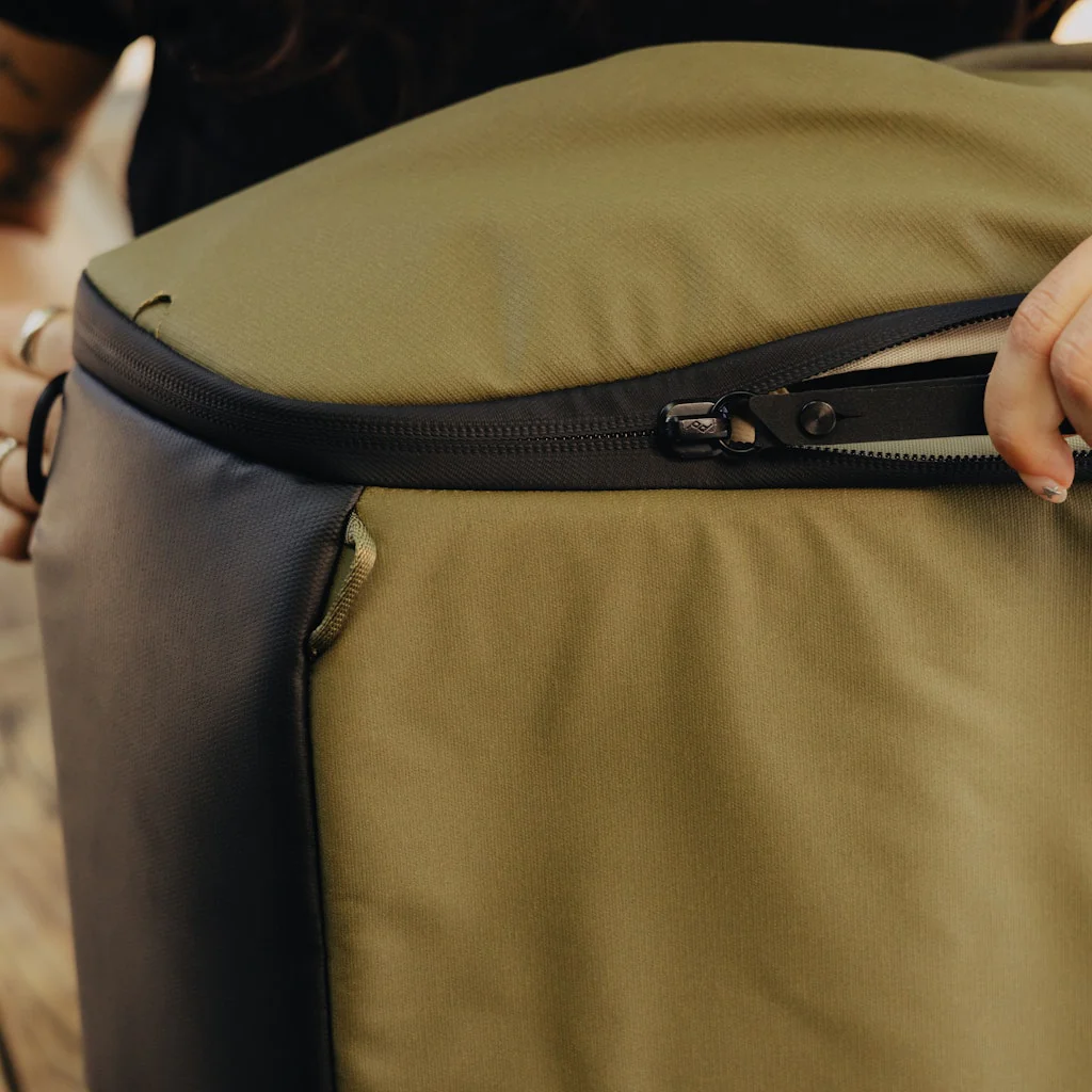 Everyday Backpack Zip | 20L | Kelp - Image 10