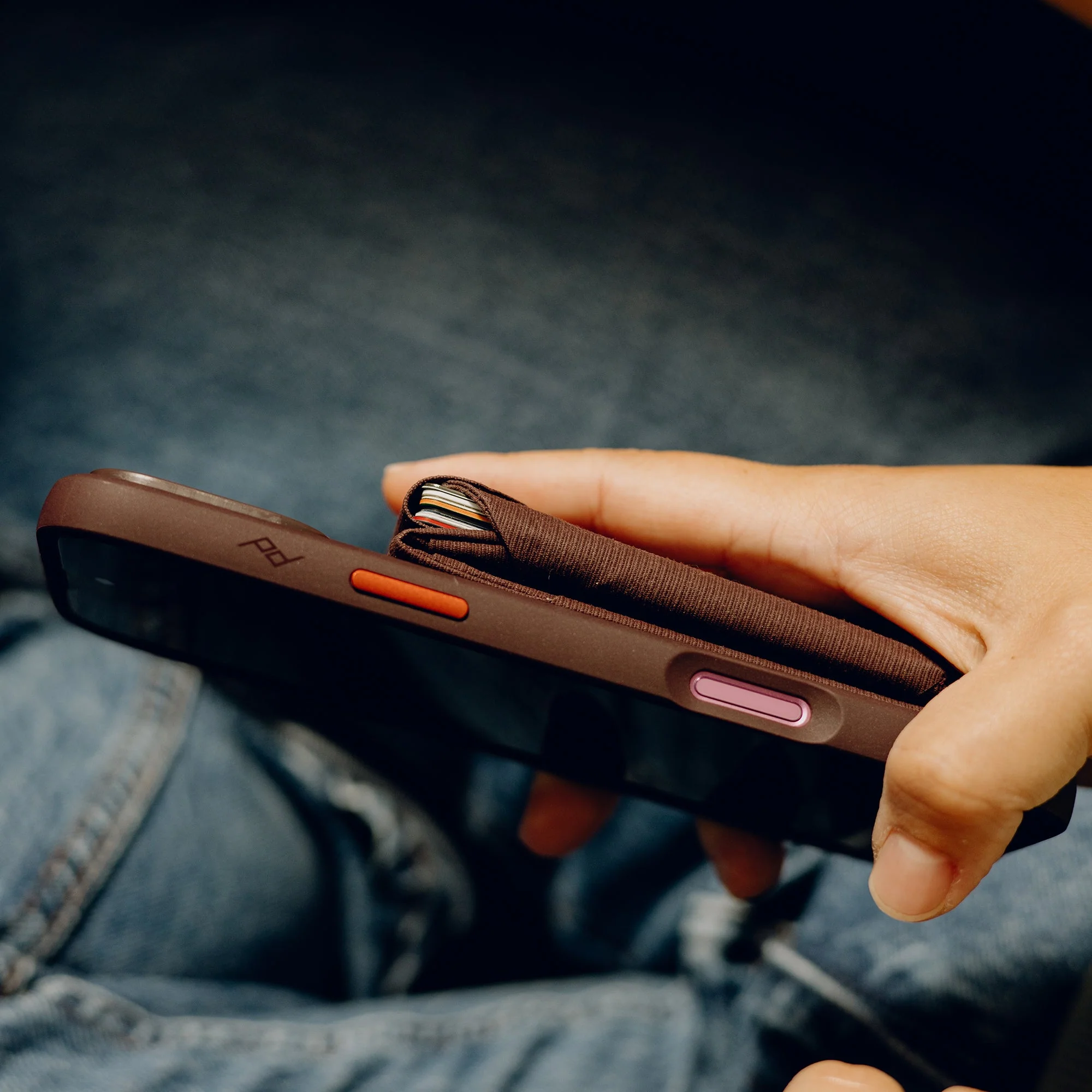 Everyday Case | iPhone 16 Pro | Eclipse | PD Certified - Image 4