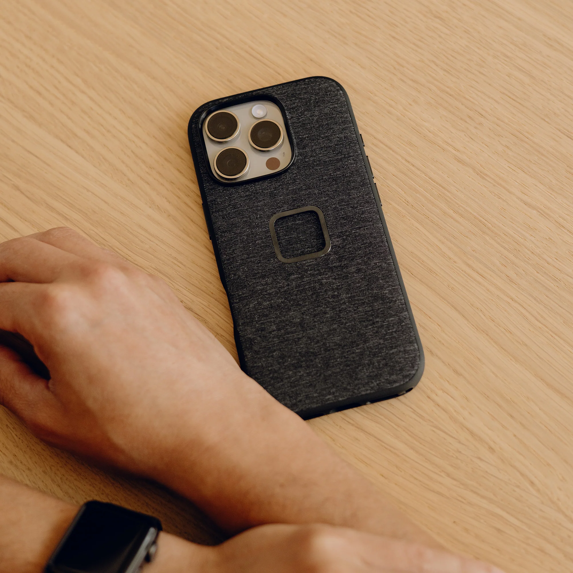 Everyday Case | iPhone 16 Pro Charcoal - Image 5