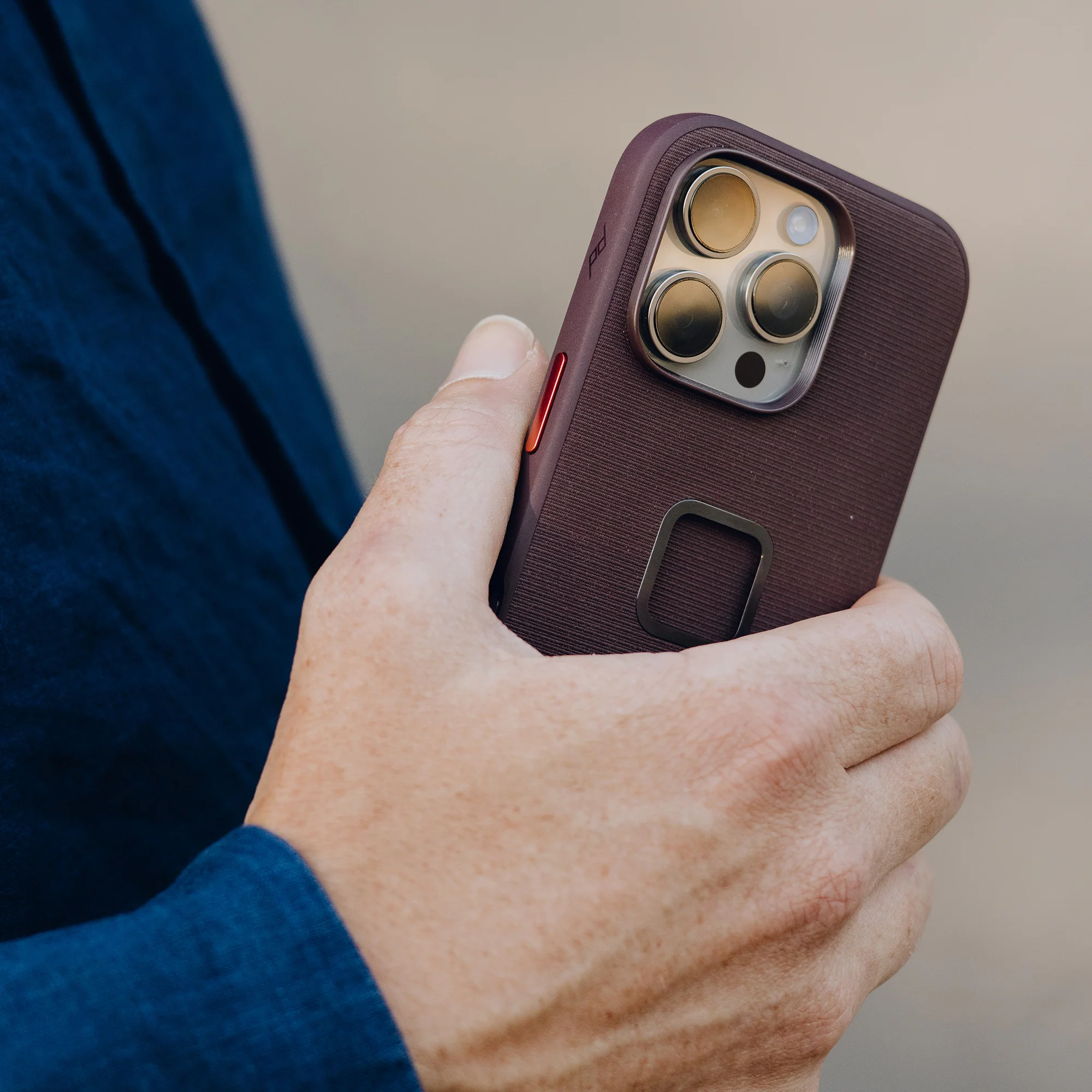 Everyday Loop Case | iPhone 16 Pro | Eclipse - Image 4