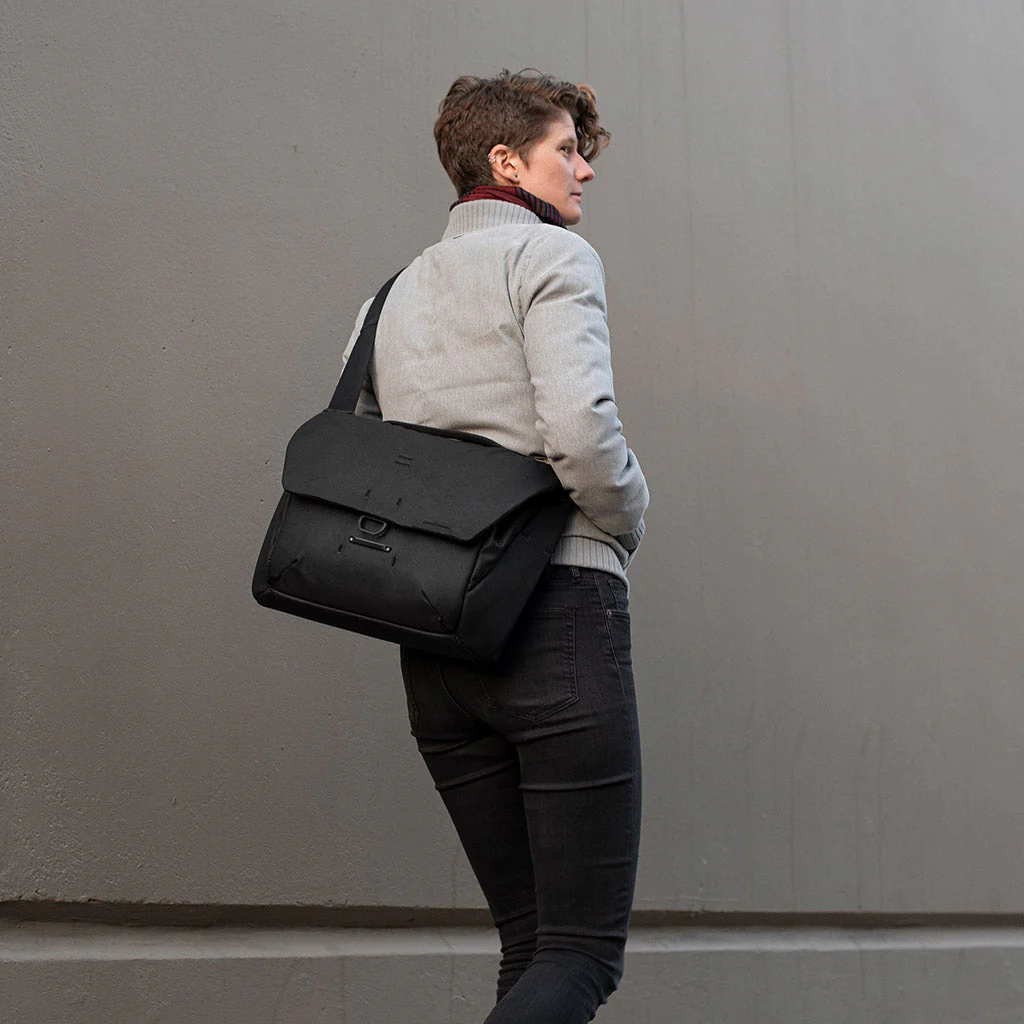 Everyday Messenger | 13L | Black (PFAS) | PD Certified - Image 9