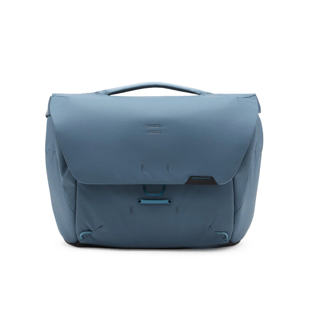 Everyday Messenger | 13L | Ocean