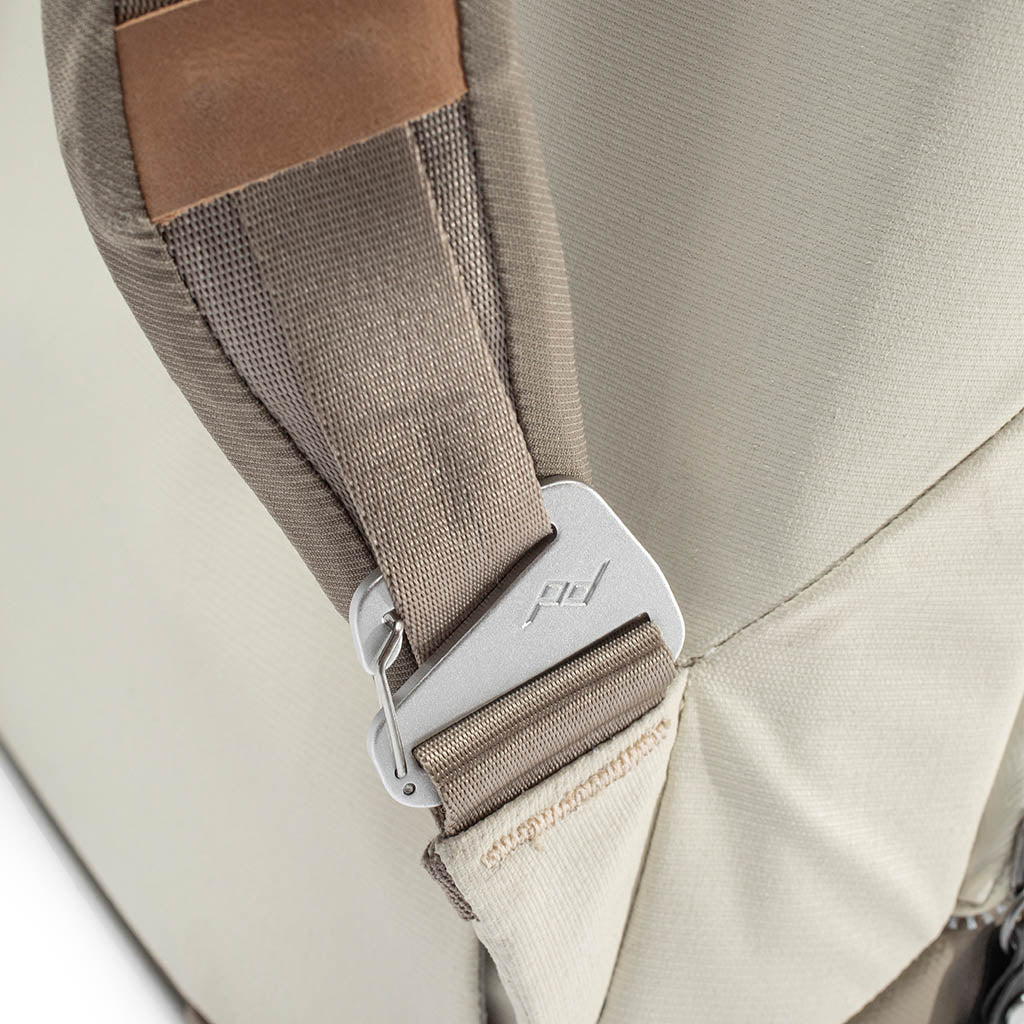 Everyday Totepack | 20L | Bone (PFAS) - Image 4