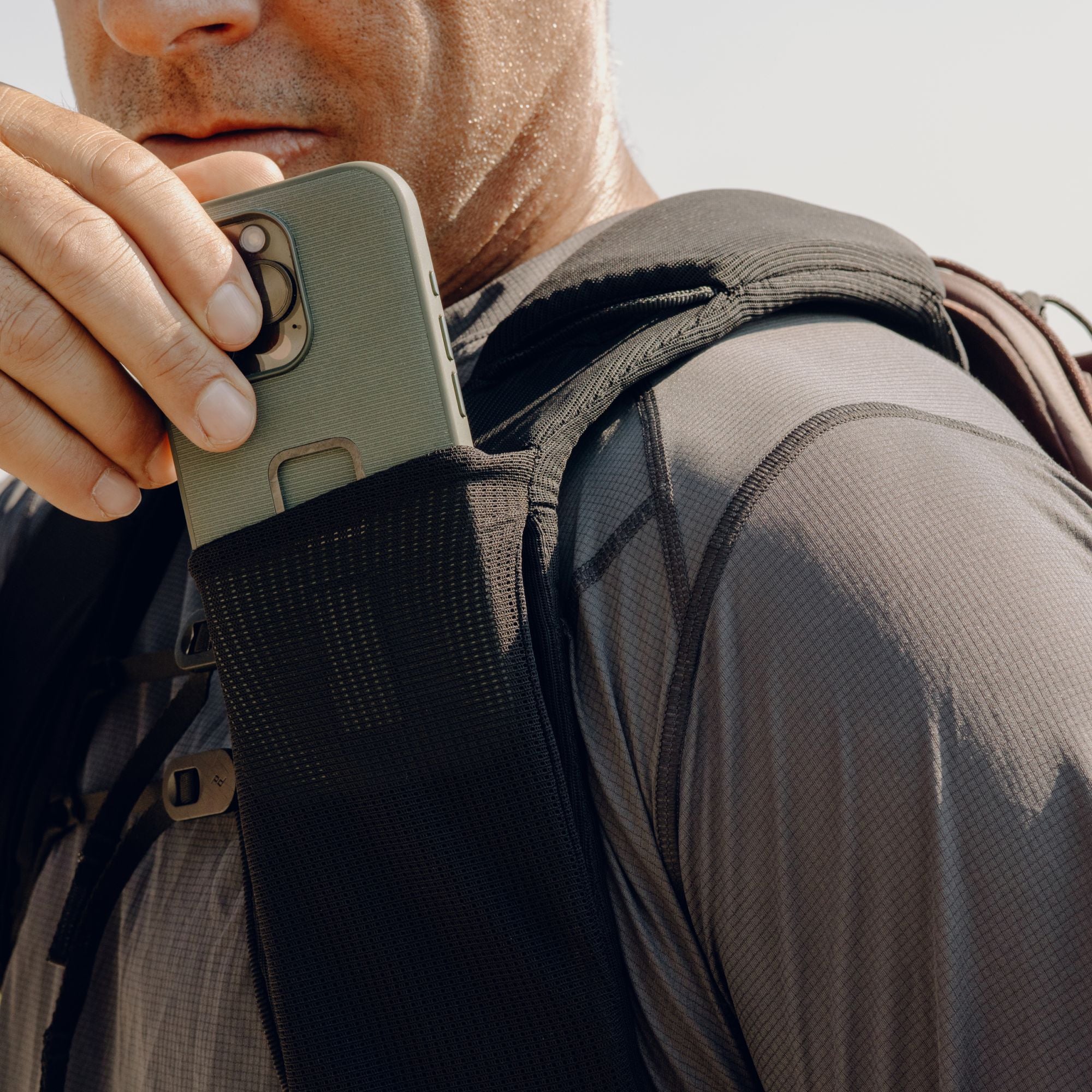 Outdoor Backpack | 25L | Eclipse - Image 7