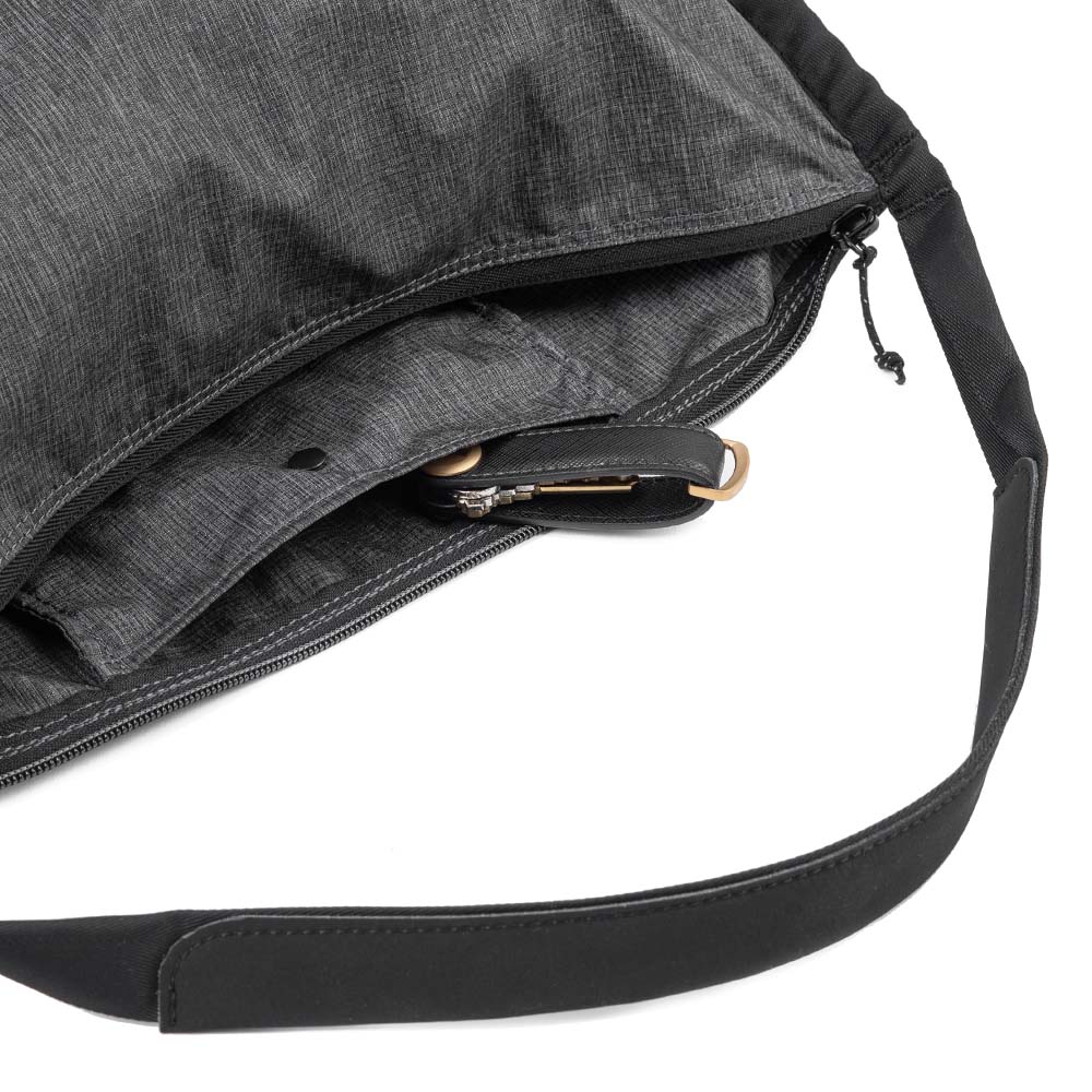 Packable Tote | Charcoal (PFAS) | PD Certified - Image 4