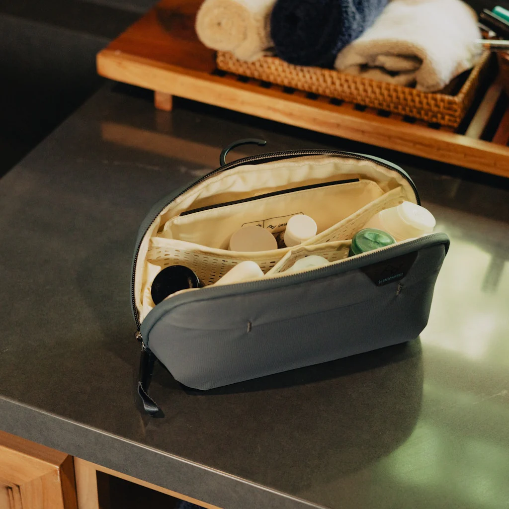 Small Wash Pouch | Ocean - Image 7