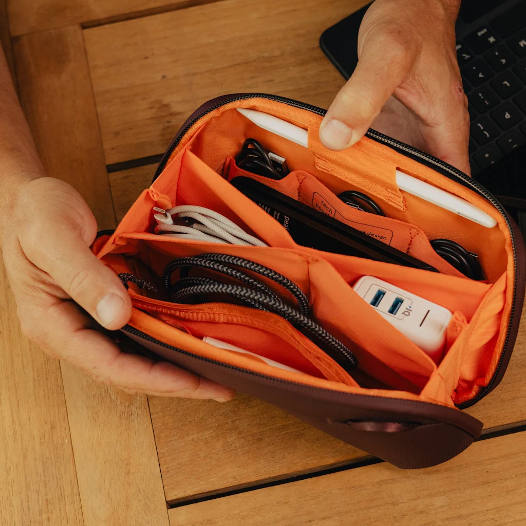 Tech Pouch | Small | Eclipse - Image 4