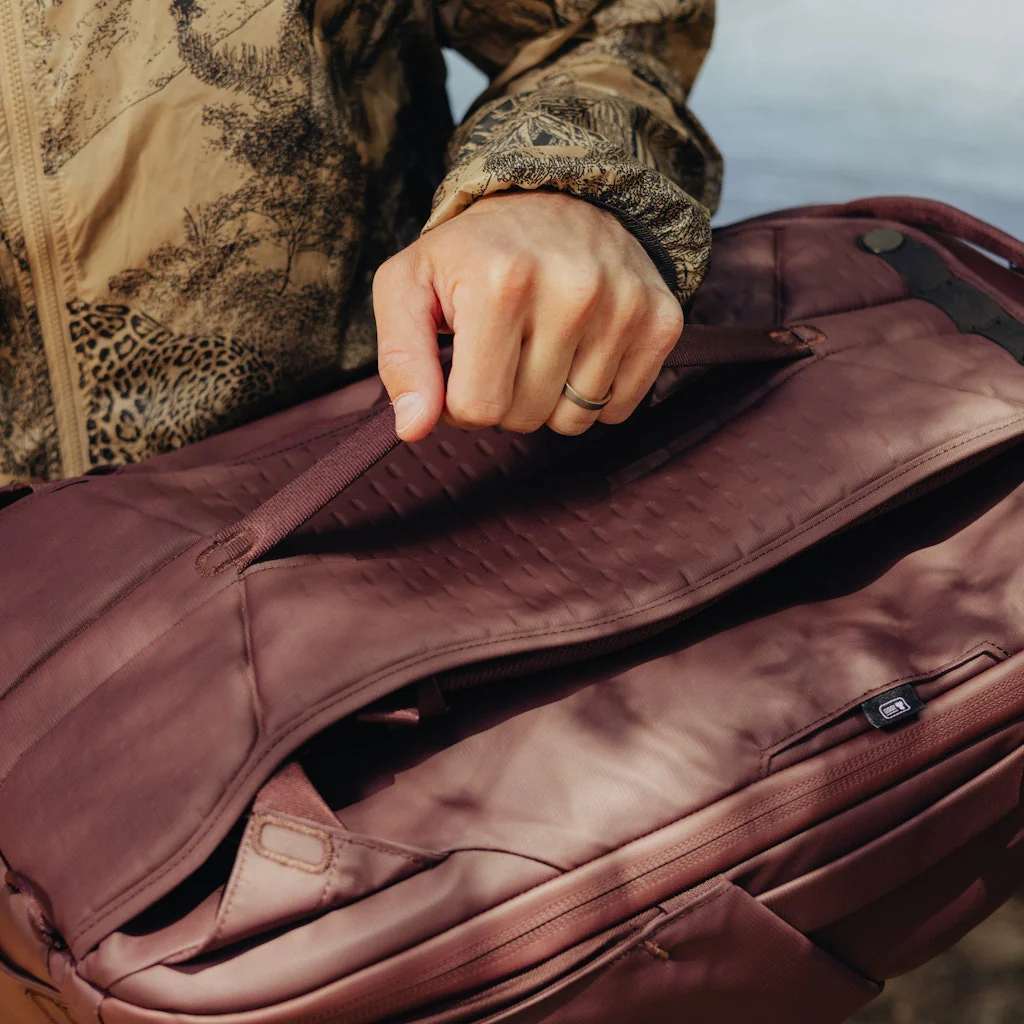 Travel Backpack | 30L | Eclipse - Image 12