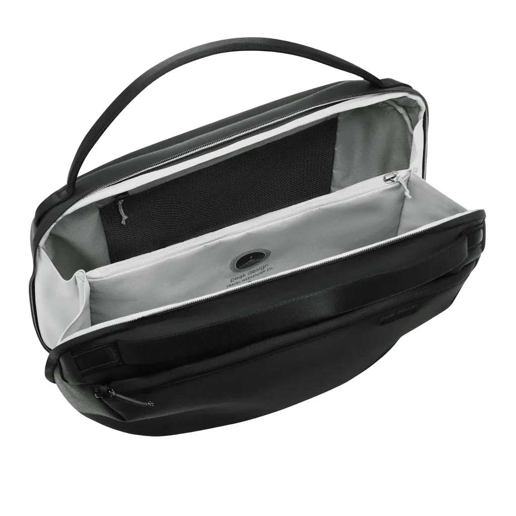 Travel Weekender | 25L | Black - Image 2