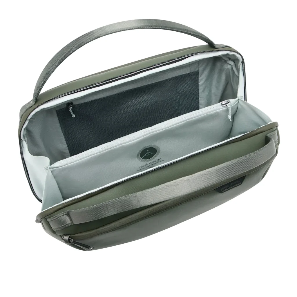 Travel Weekender | 25L | Sage - Image 2