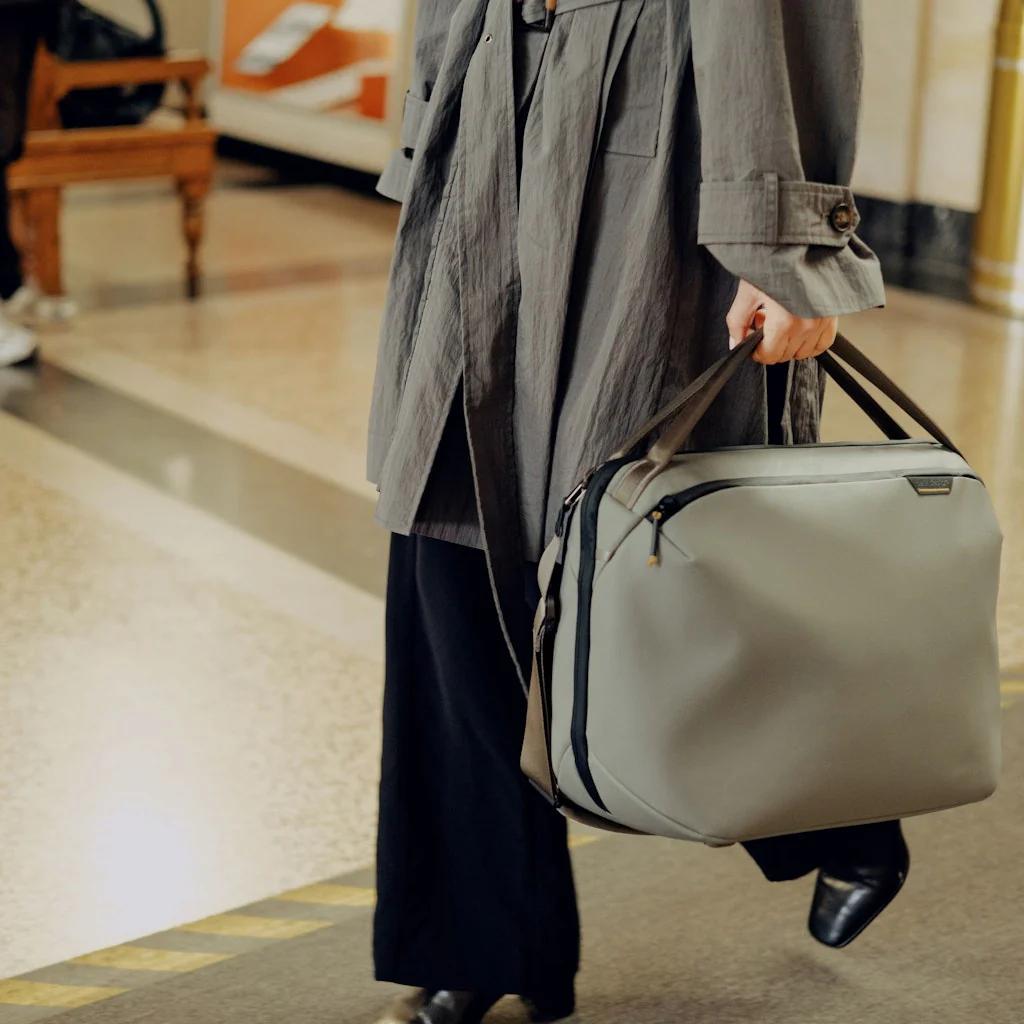 Travel Weekender | 25L | Stone - Image 5