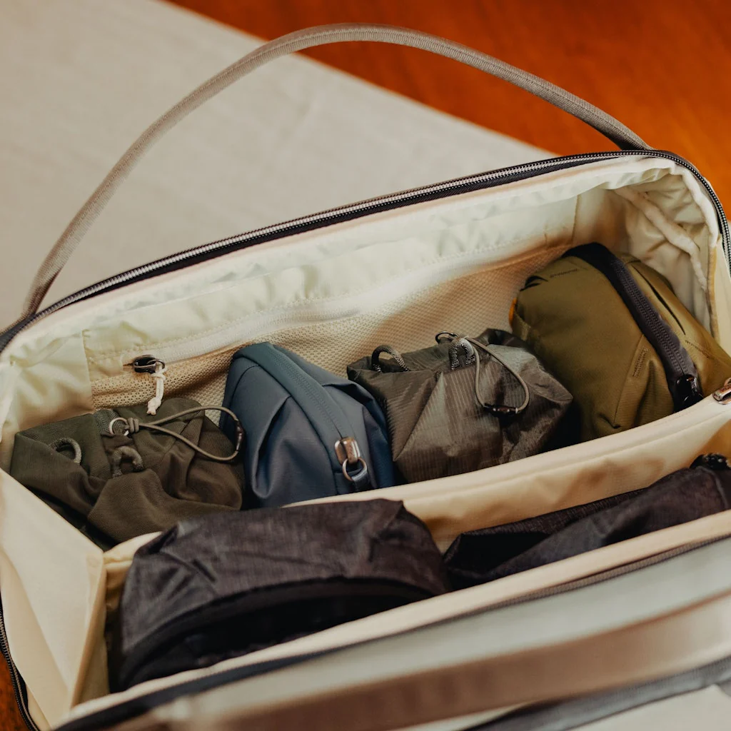 Travel Weekender | 25L | Stone - Image 6